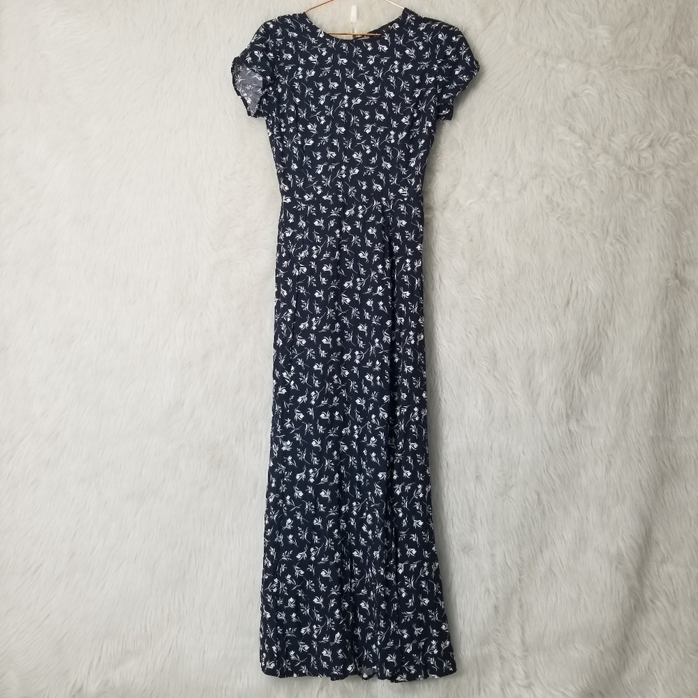 Lulu's Navy Maxi Dress With White Floral Pattern